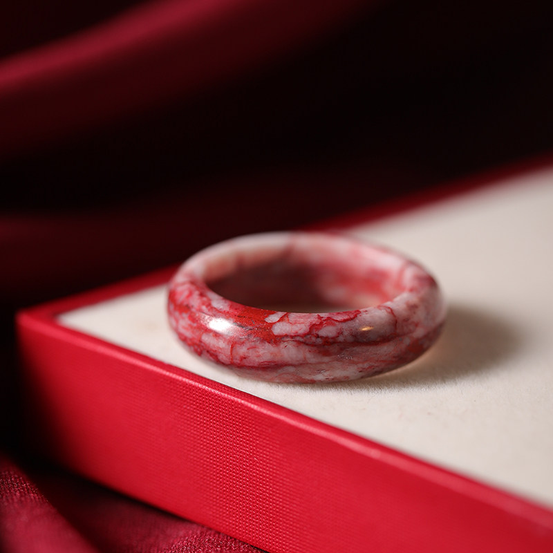 辰世原矿朱砂鸡血石戒指男本命年红色板指饰品民族风女辰砂指环