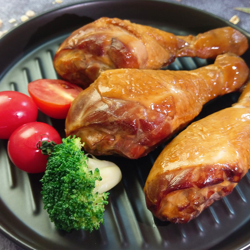 育青琵琶230g小鸡鸡腿3个真空卤味五香红烧鸡肉零食