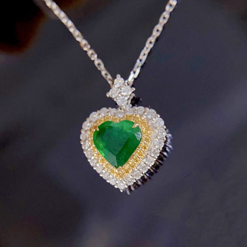 宝创18k082克拉天然翠绿色心形祖母绿吊坠钻石彩宝颈饰