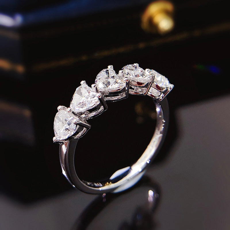 宝创18k豪华镶嵌金镶嵌排戒戒指钻石心形天然手饰