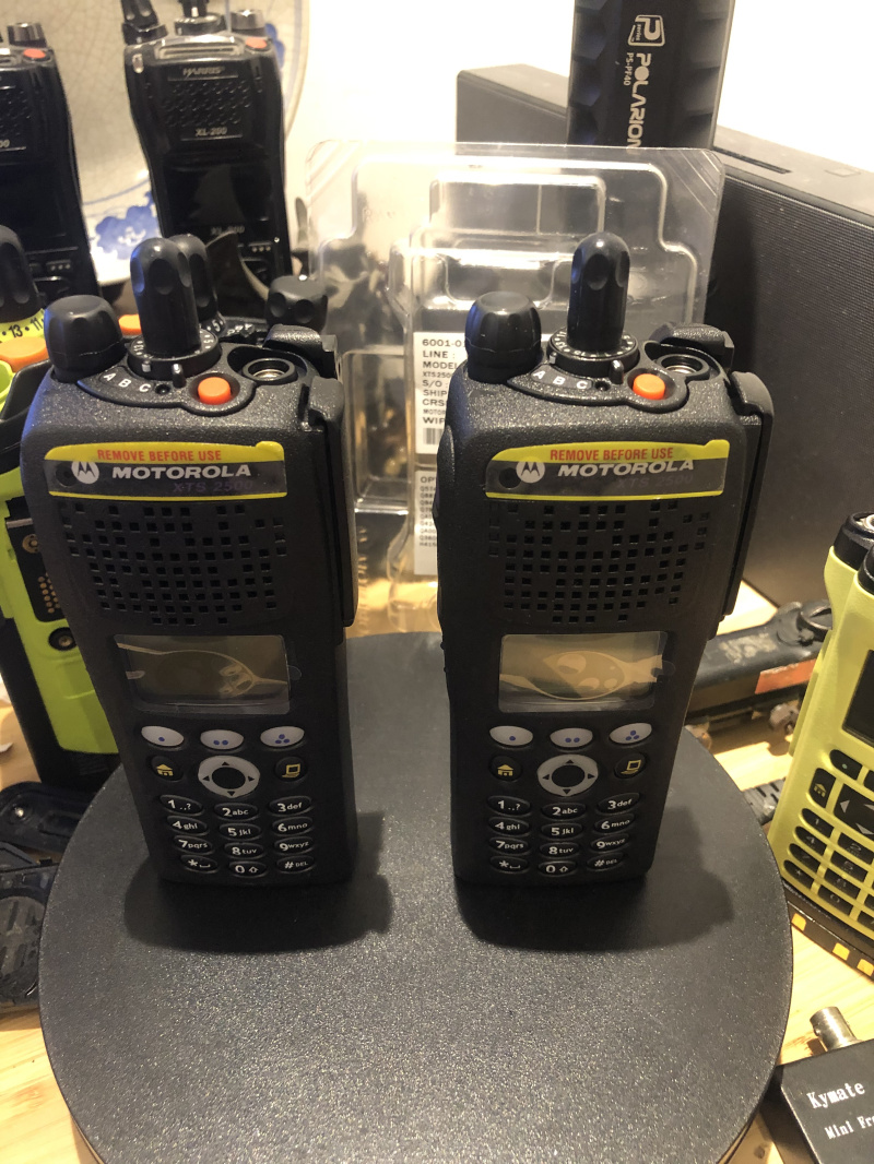 摩托罗拉 XTS2500i