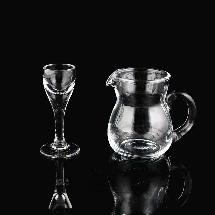 100ml白酒分酒器醒酒器水晶玻璃酒洋酒公杯量酒分酒器烈酒壶