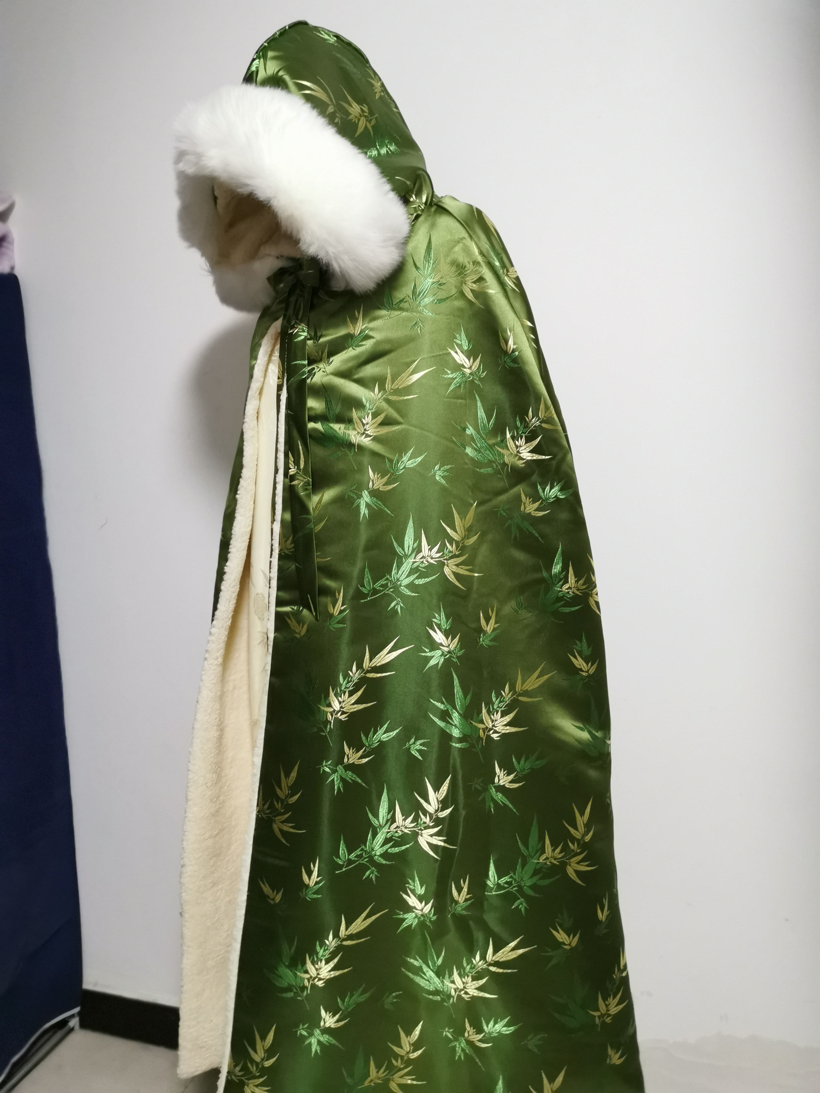 潇湘听雨原创白菜平价加绒加厚斗篷汉服