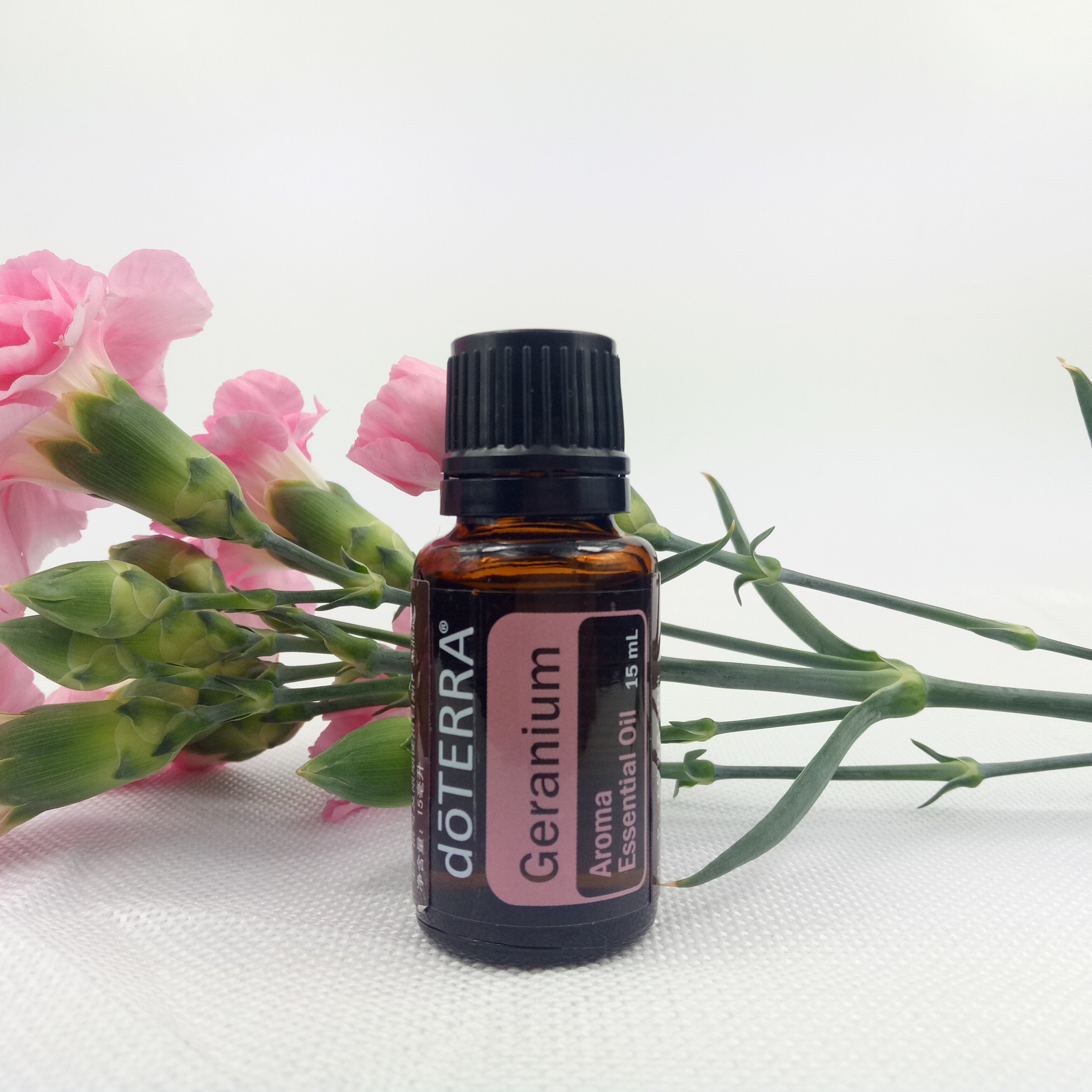 精油多特瑞官网doterra按摩紧致舒缓肌肤植物天竺单方精油