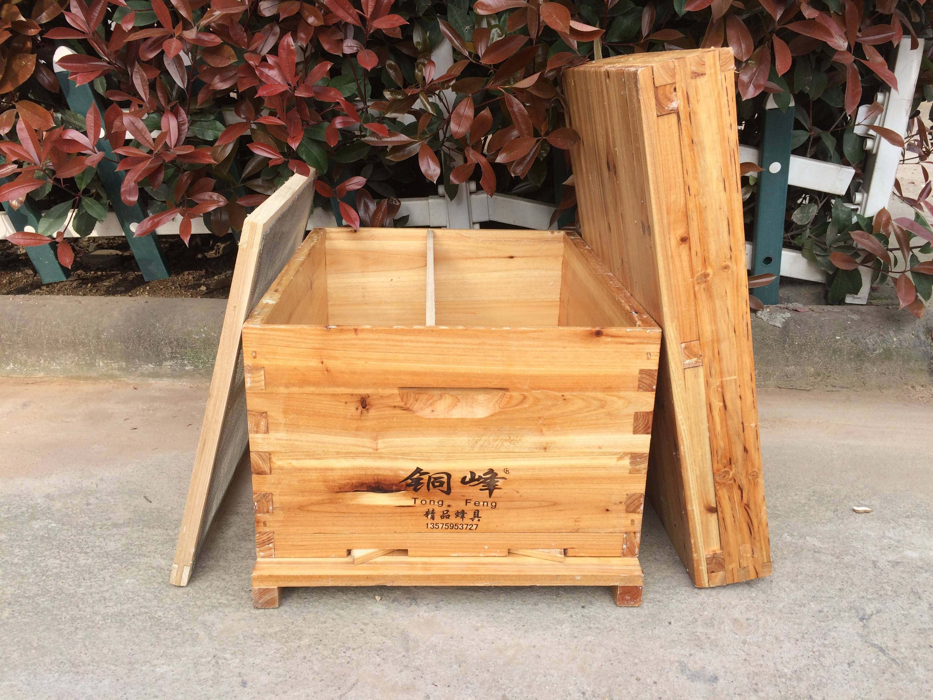 铜峰中蜂蜂箱新手套餐全套养蜂工具烘干蜂箱煮蜡杉木蜂箱巢础巢框