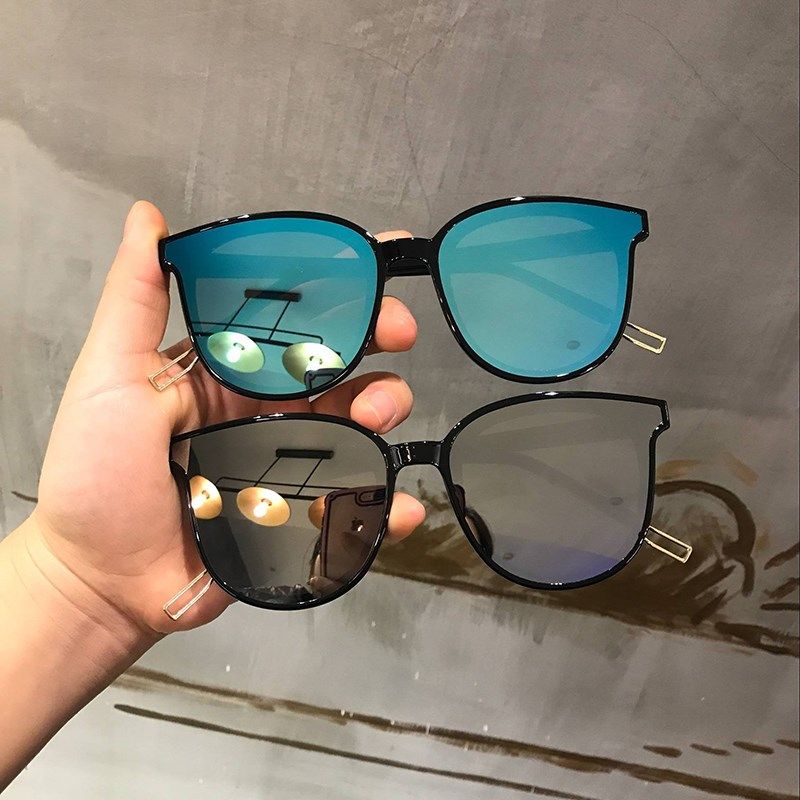 2018方形美潮欧美眼镜个性圆脸墨镜长腿允儿太阳眼镜