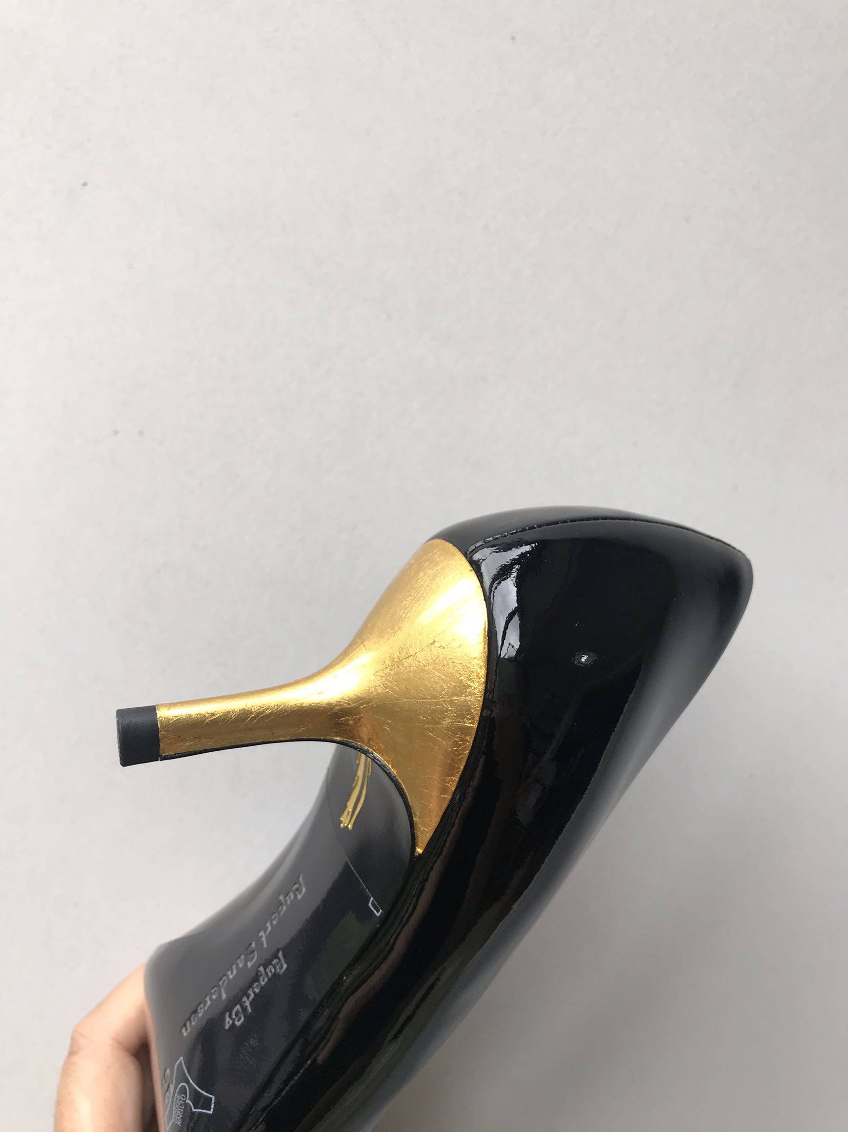 新款单鞋rupertsanderson高跟鞋金萡金漆皮黑色尖头单鞋