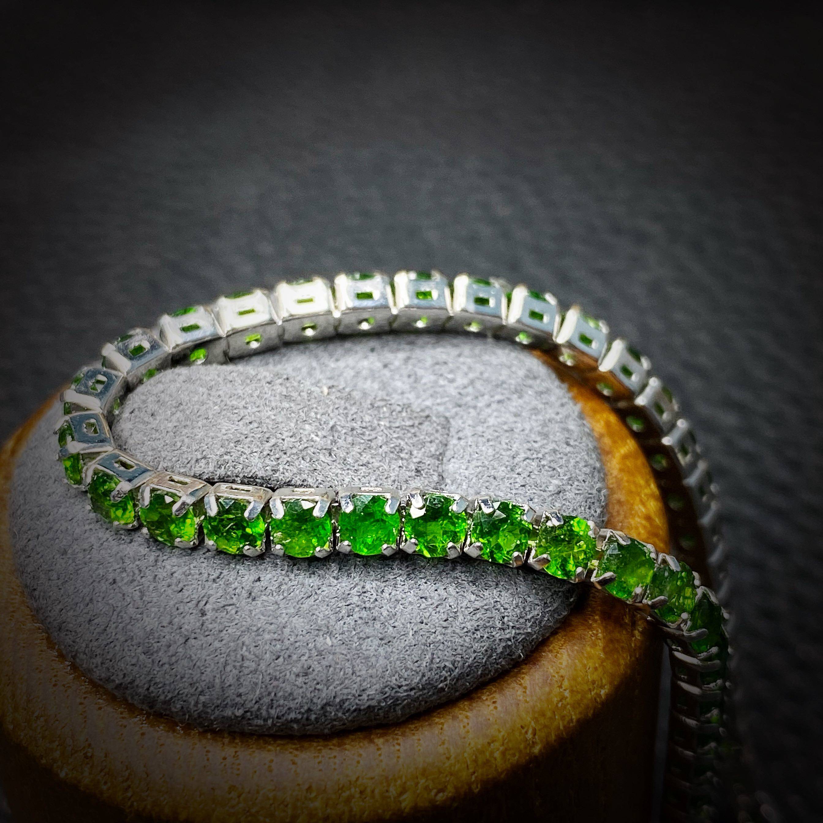 马克西姆全球好物尼泊尔珠宝透辉石手链银饰新款简约手链