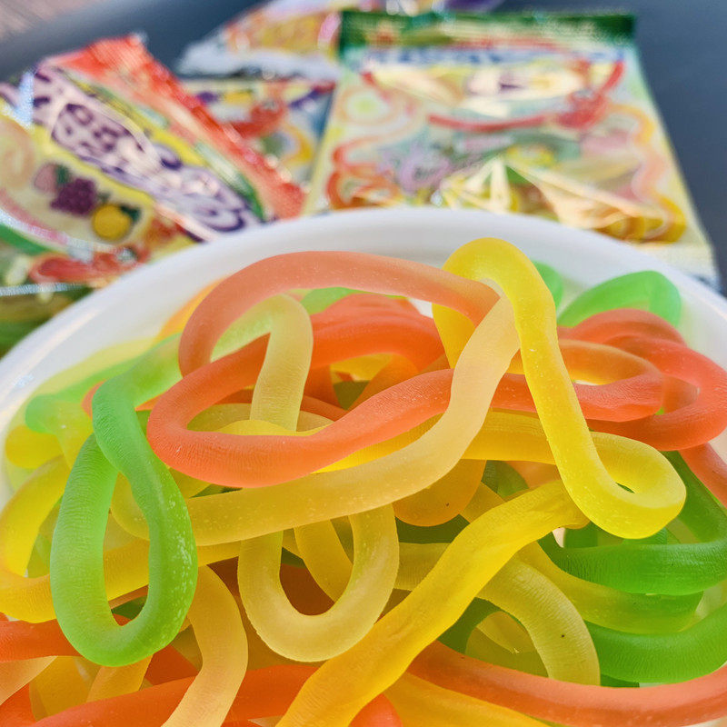 优卡毛钱8090老式零食怀旧五彩儿时经典糖果传统糖果