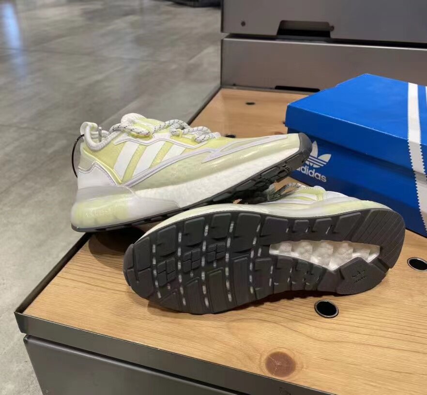 adidas三叶草女鞋zx2kboost百搭轻便透气运动休闲运动休闲鞋