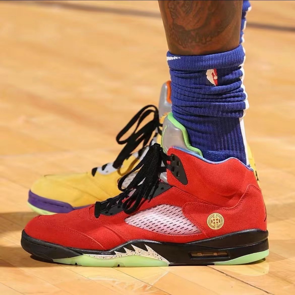 耐克airjordanwhattheaj5红黄鸳鸯情侣篮球篮球鞋