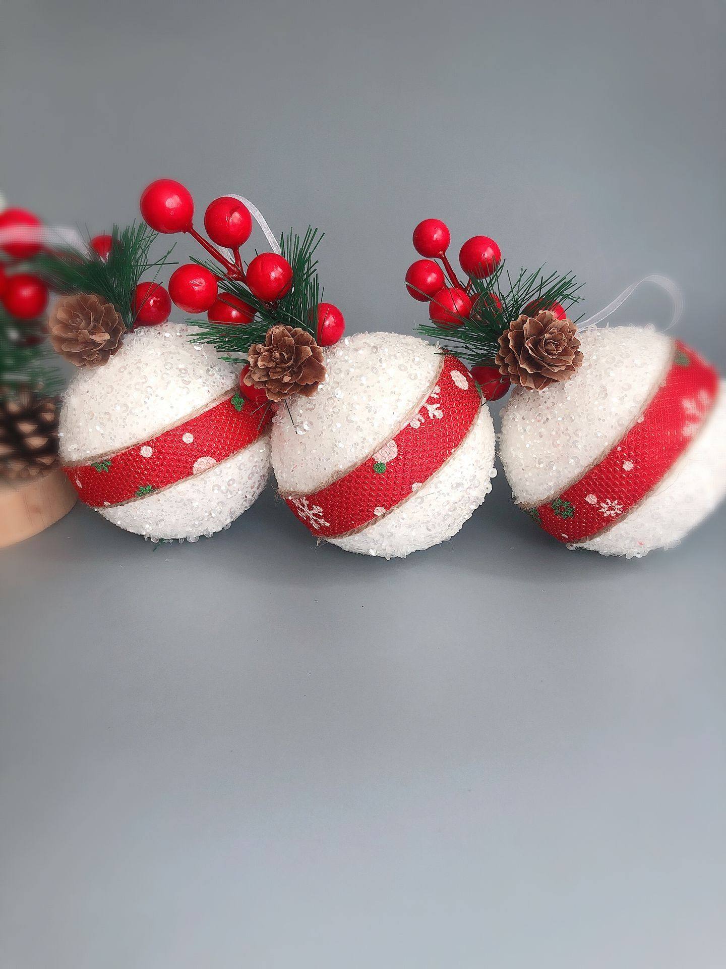 外贸出口圣诞节装饰品圣诞树挂件8cm布艺红色圣诞一套圣诞装饰品