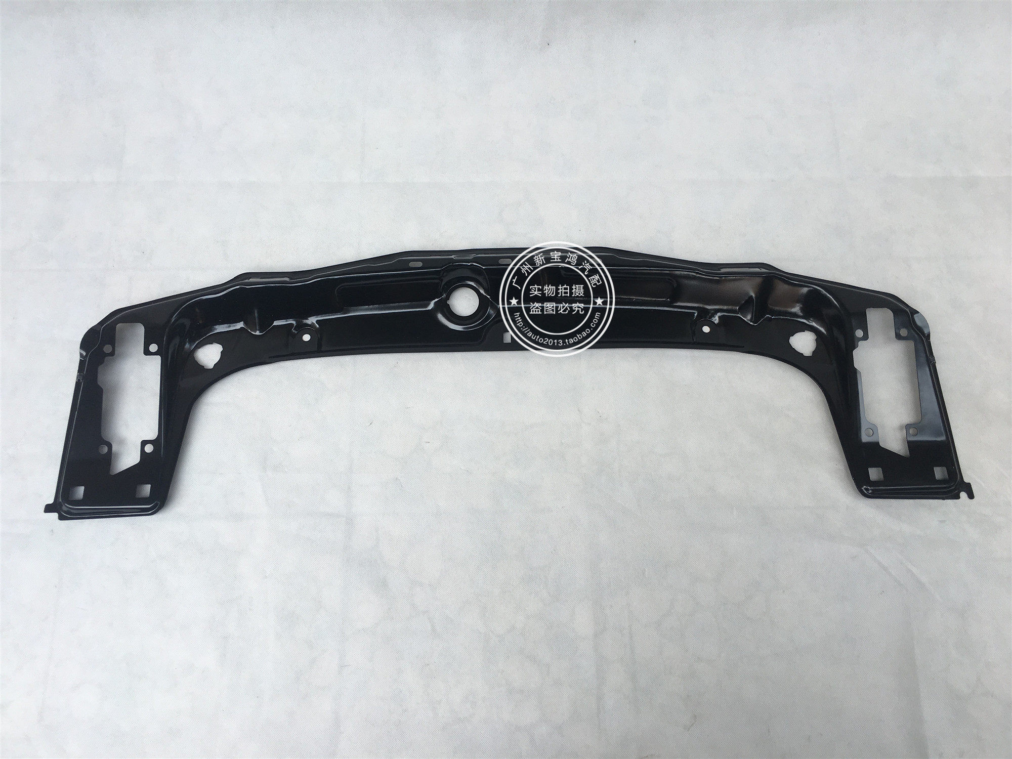 适用于宝马f20f30f35龙门架水箱横梁水箱