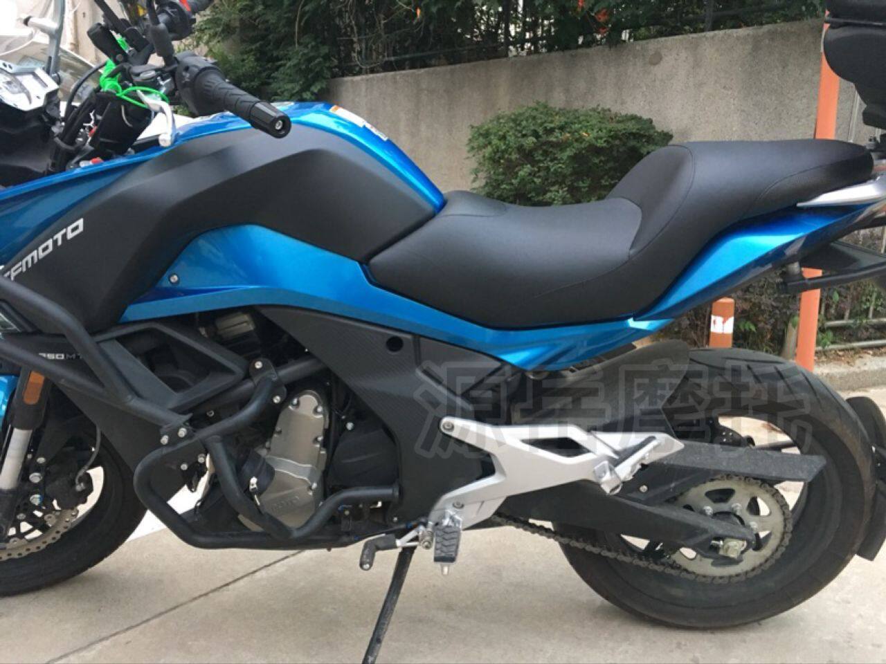 春风650mt坐垫改装650mt摩托车坐垫改装加高降低改软定制全国包邮