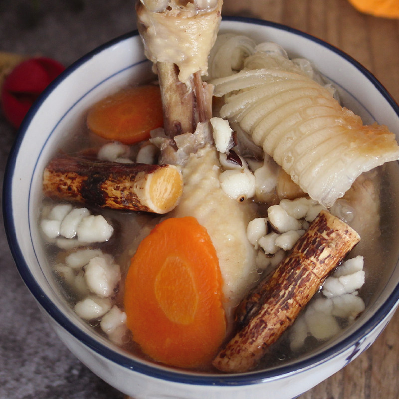 五指毛桃鸡汤海鱼骨芡实久坐熬夜白领长辈食养药膳养生汤料