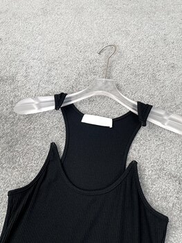 ແບບຮ້ອນ 2023 Summer Invisible Fishing Line Sexy Slim Vest Suspender Niche Design Simple Visual Dislocation
