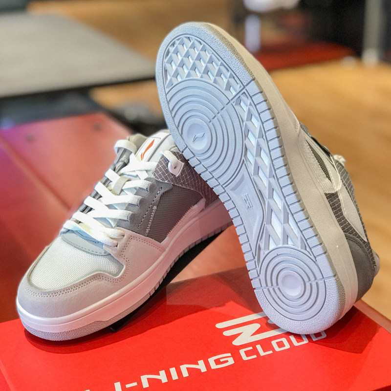 李宁男鞋2021秋款天迹时尚潮流小白鞋透气运动休闲板鞋agcp29911