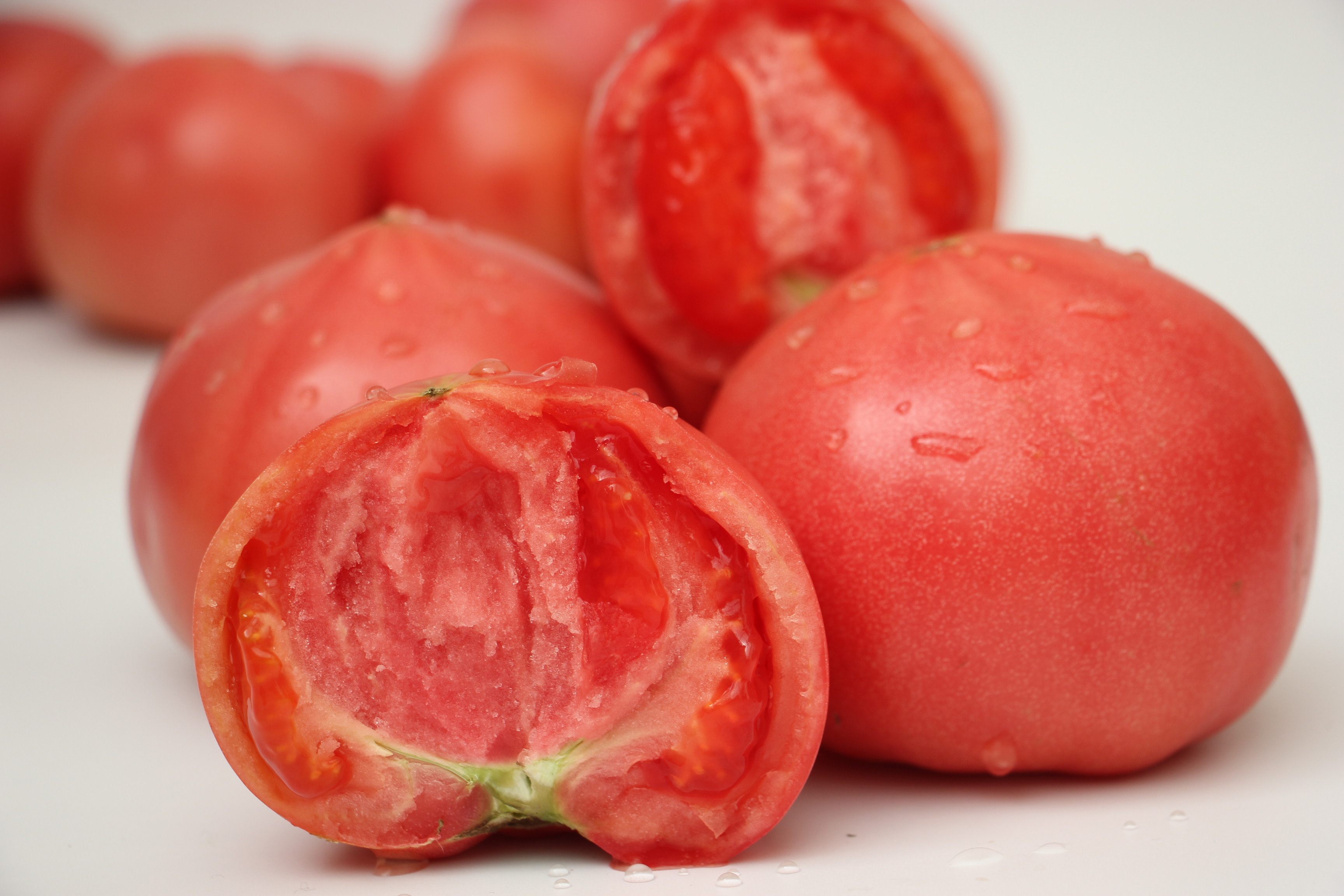 沙瓤西红柿新鲜番茄自然成熟无农残多汁水果柿子可生吃5斤包邮￥34.