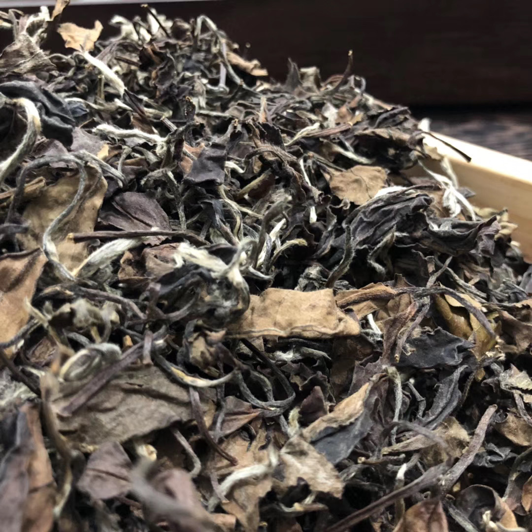 福鼎白茶高山陈年枣香药香老白茶贡眉散2008年贡眉