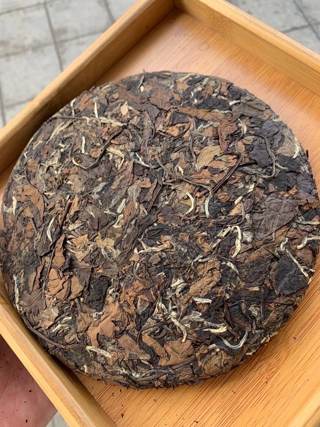 茶饼茶叶高山老白贡眉枣香虎年纪念白茶饼福鼎贡眉