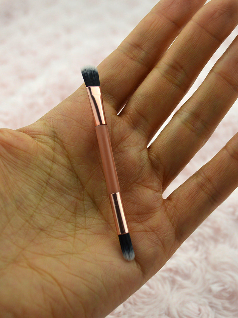 双头眼影刷卧蚕刷遮瑕多功能化妆美容工具短款化妆刷
