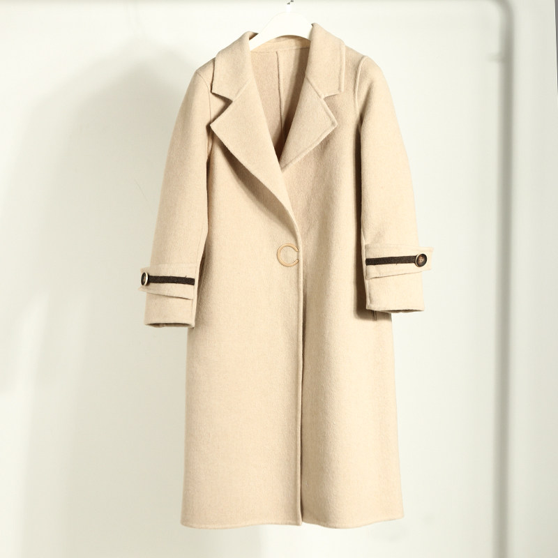 特惠 撞色袖阿尔巴卡双面呢大衣女中长款 blr902020