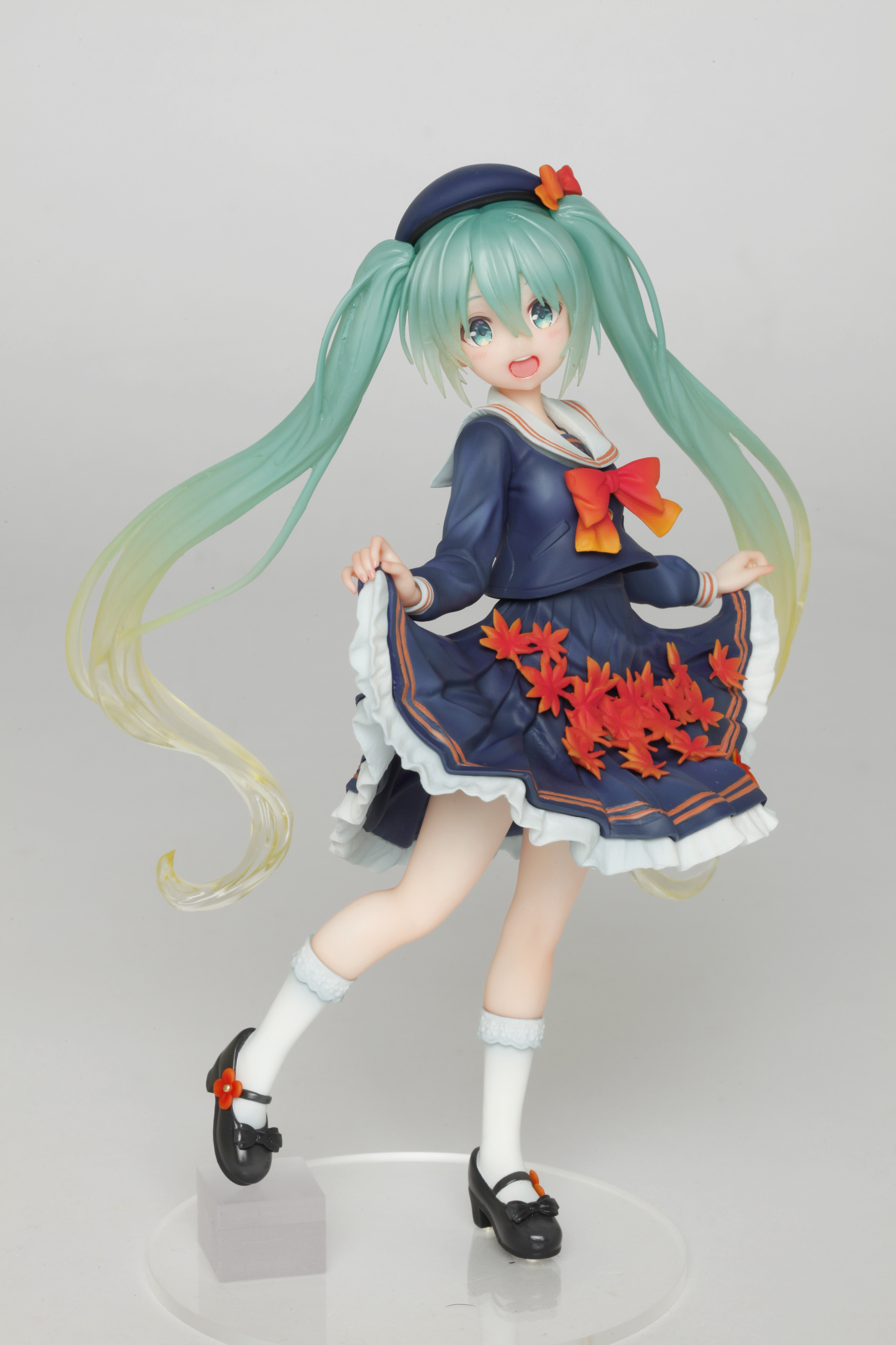 猫受taito初音未来四季系列秋服手办景品再版手办