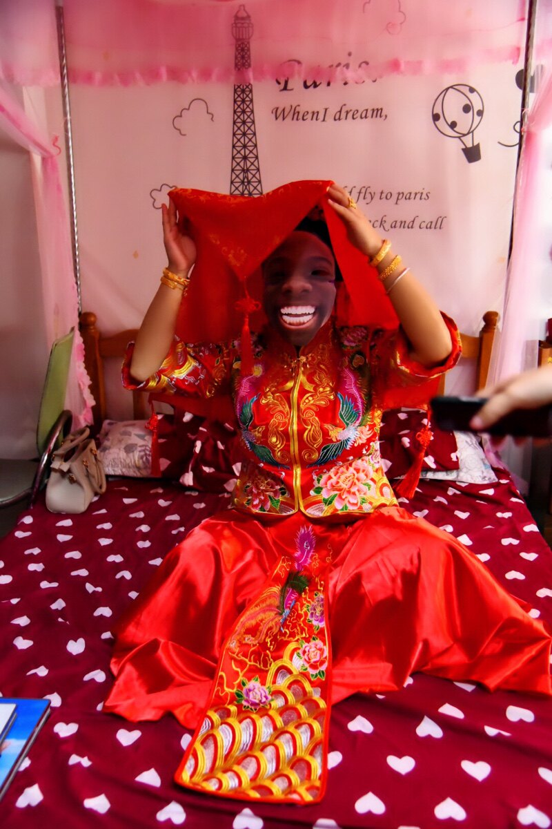 抖音接迎亲游戏道具用品堵门指压板结婚创意整蛊恶搞婚礼新郎伴郎