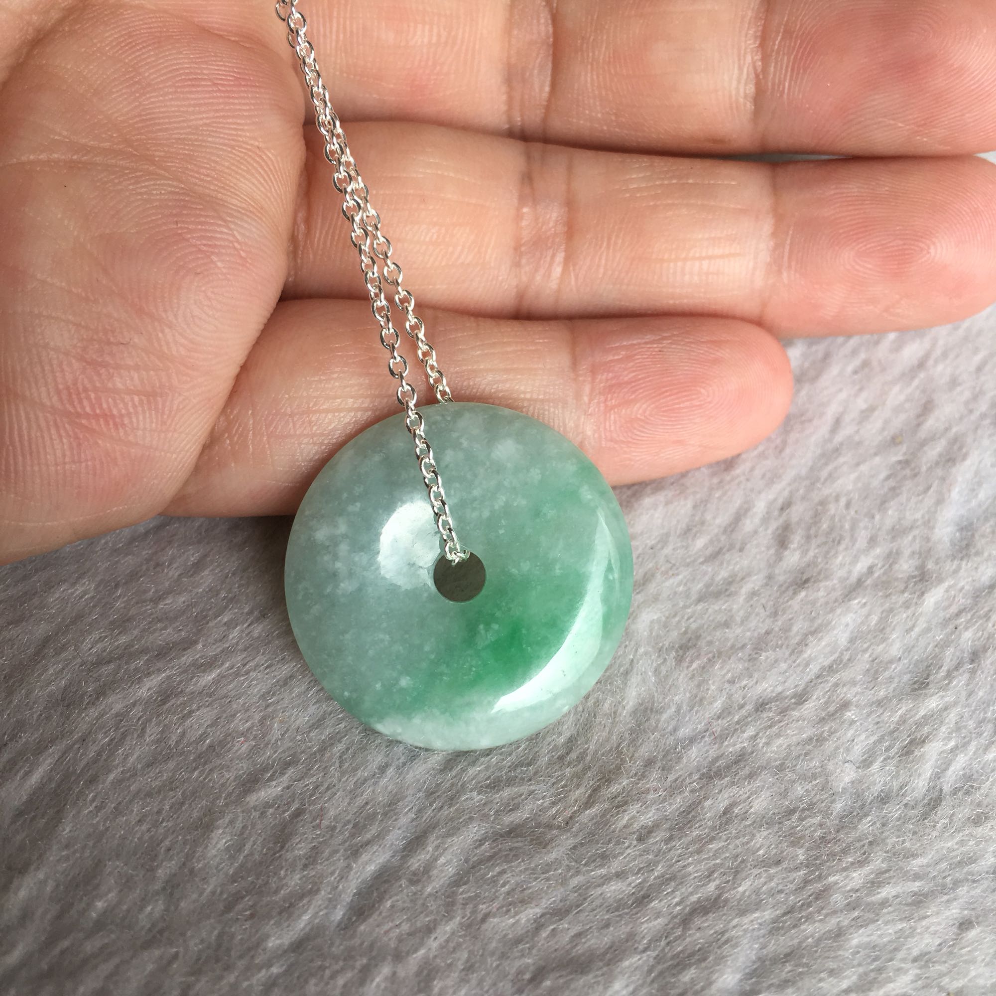 缅甸平安玉坠玉扣项坠怀古挂坠吊坠满绿阳平安扣颈饰