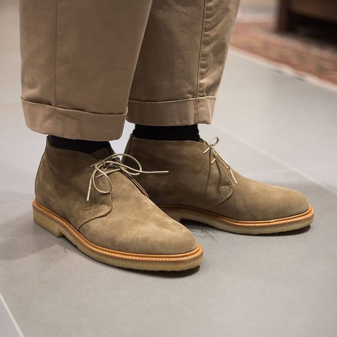 英国制造sanderschukka百搭反绒复古舒适休闲系带高帮鞋