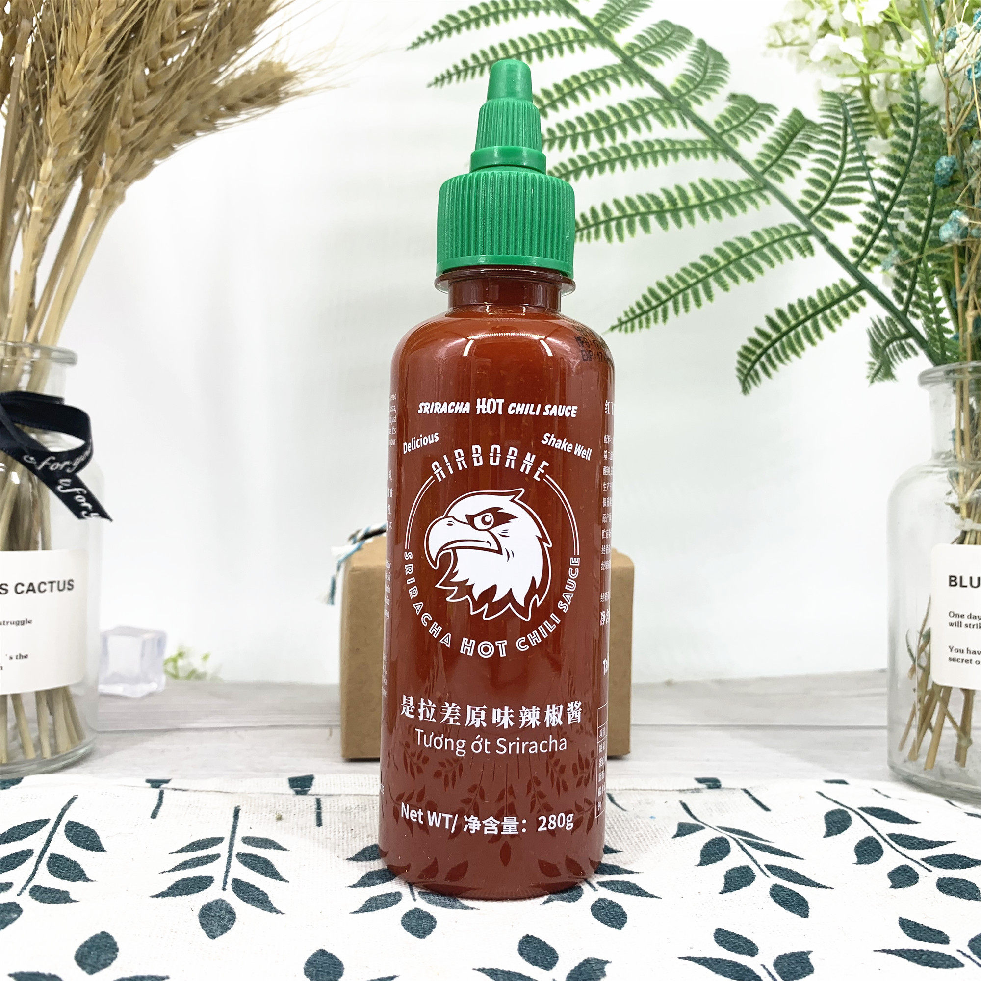 辣椒酱包邮泰国进口sriracha红飞飞鹰拉差原味料理辣椒酱