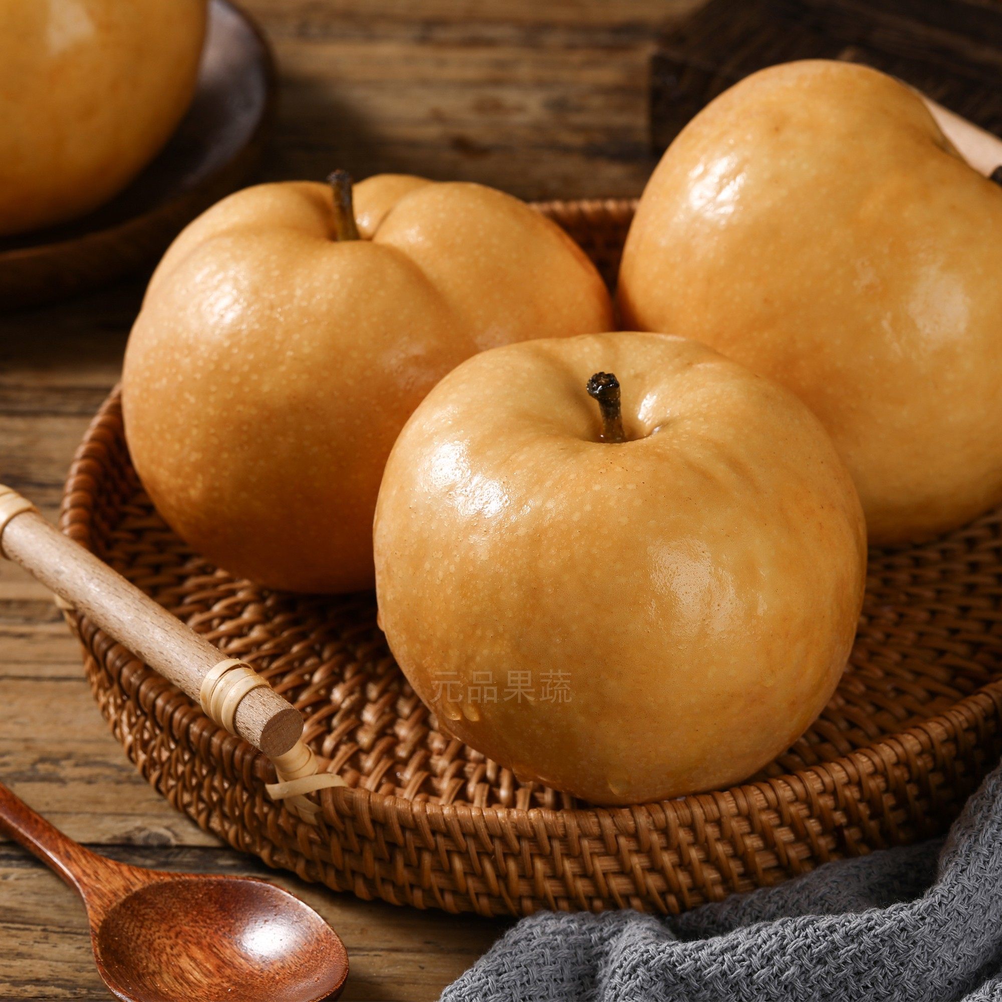 正宗新鲜发包地直产地水果儿童应季宗南冰糖梨