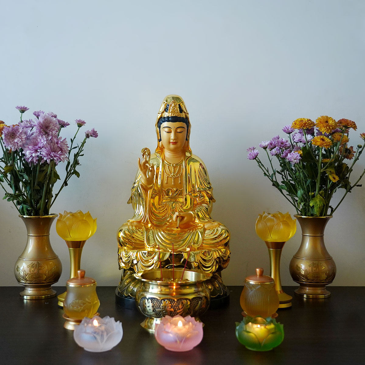 观音菩萨台湾鎏金纯铜观音像观世音佛像家用供奉摆件