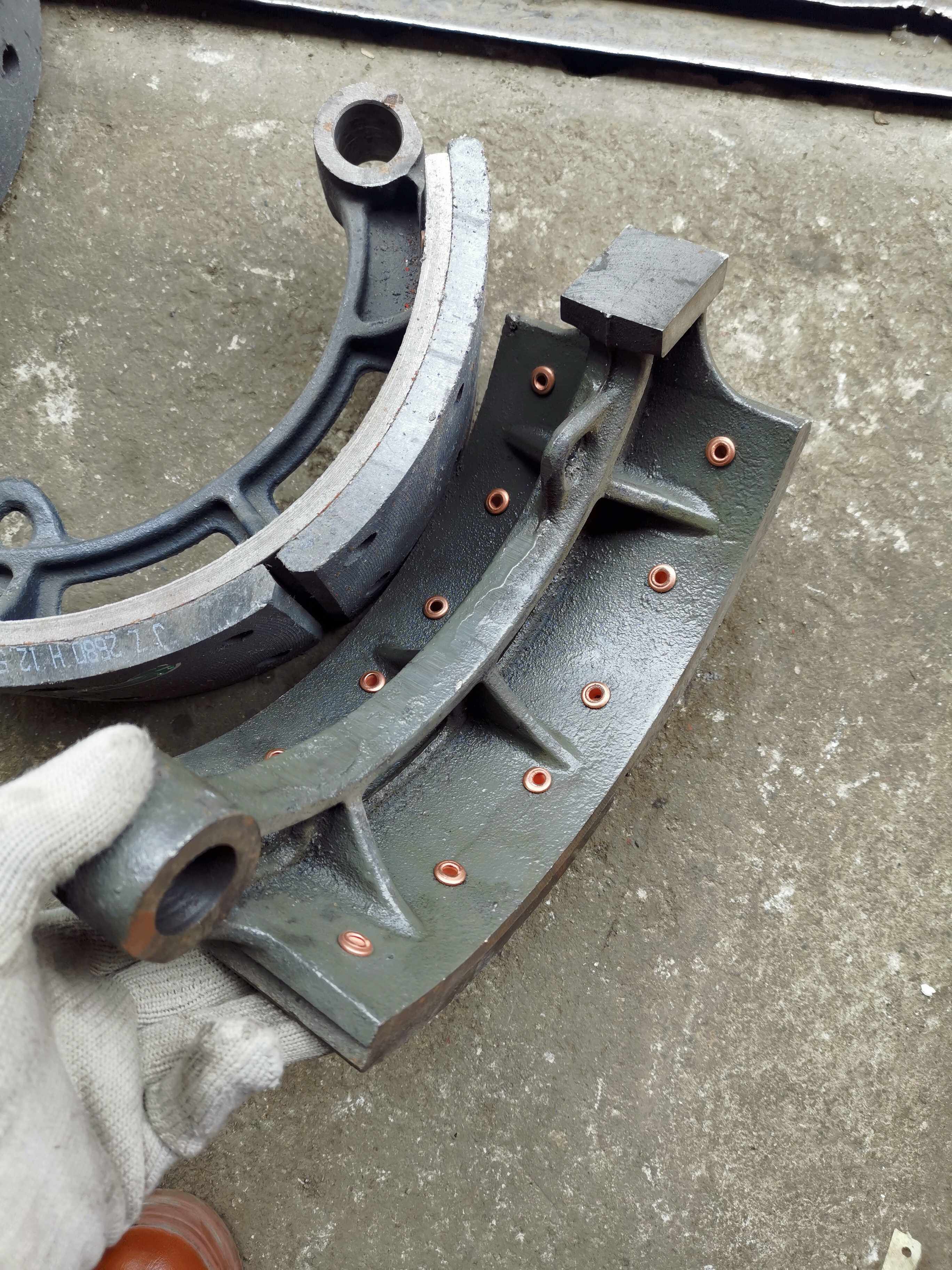 总成重汽王牌汽车配件南骏瑞康鸿运刹车制动器蹄片农机配件