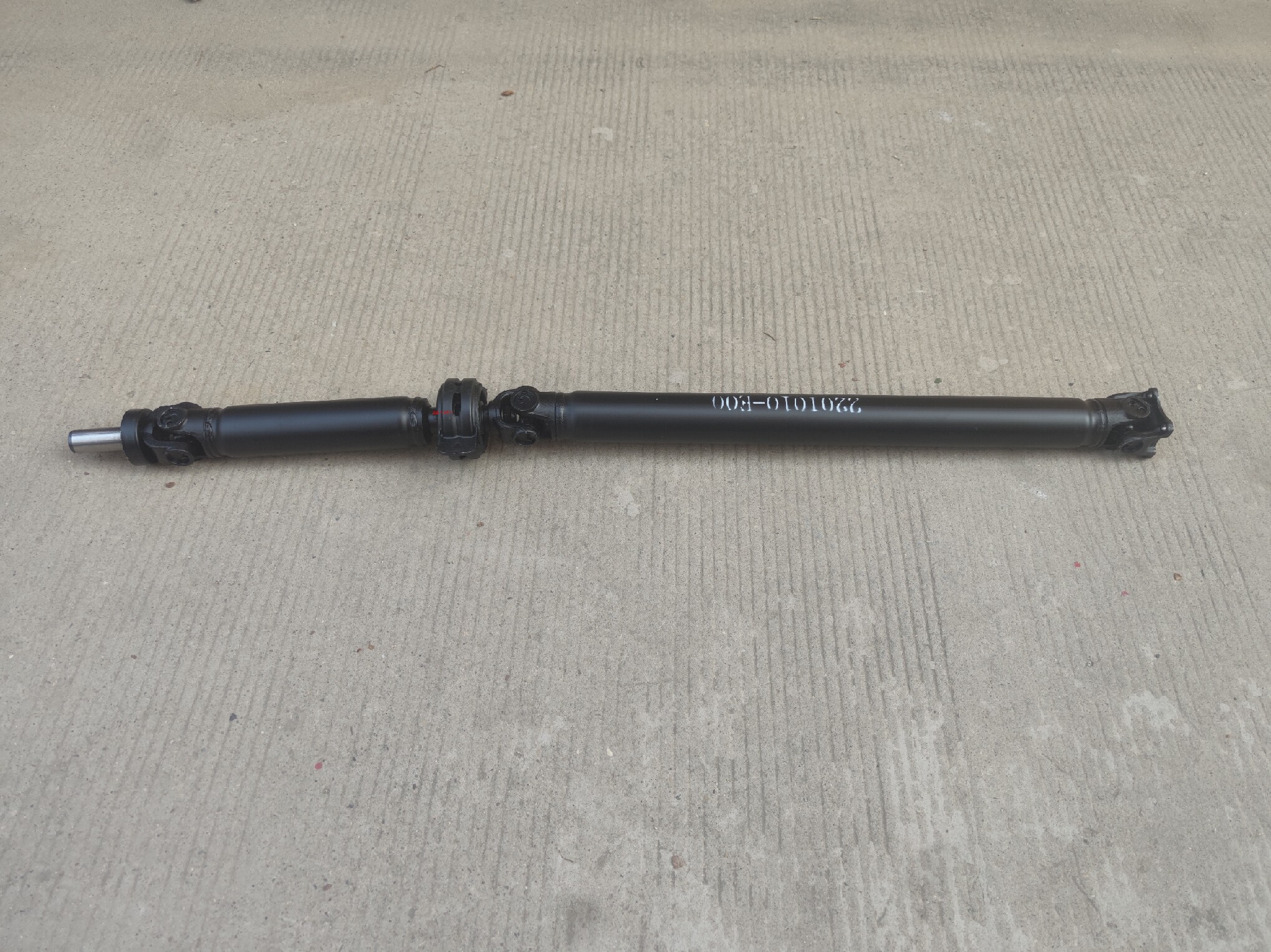 汽车半轴什么材料( 汽车半轴材质的优缺点 )