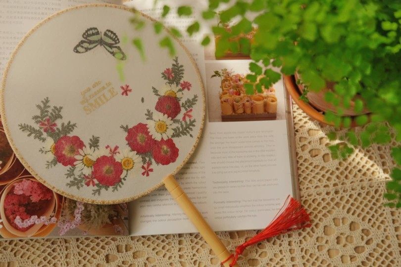 惟心如初原创手作押花扇子新娘手捧花