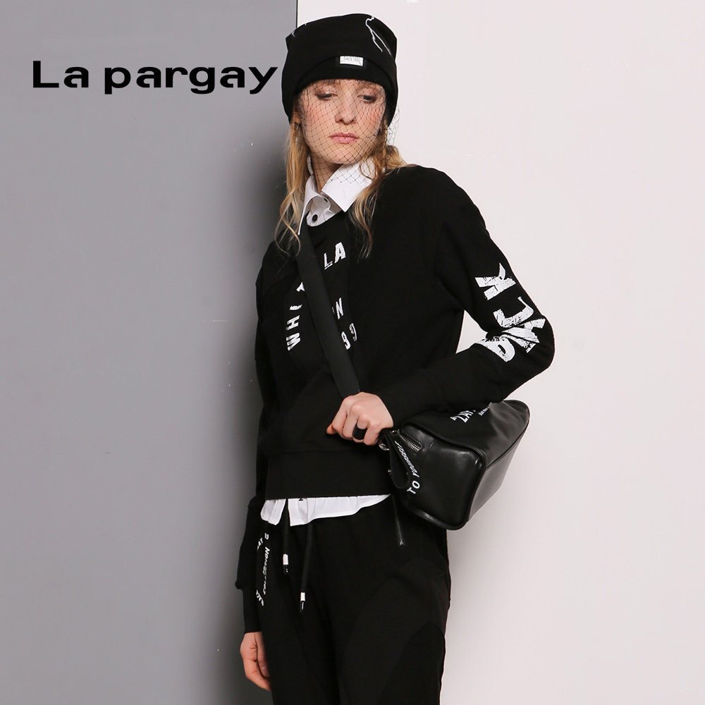 lapargay纳帕佳新款女装秋季黑色拼接休闲卫衣针织卫衣