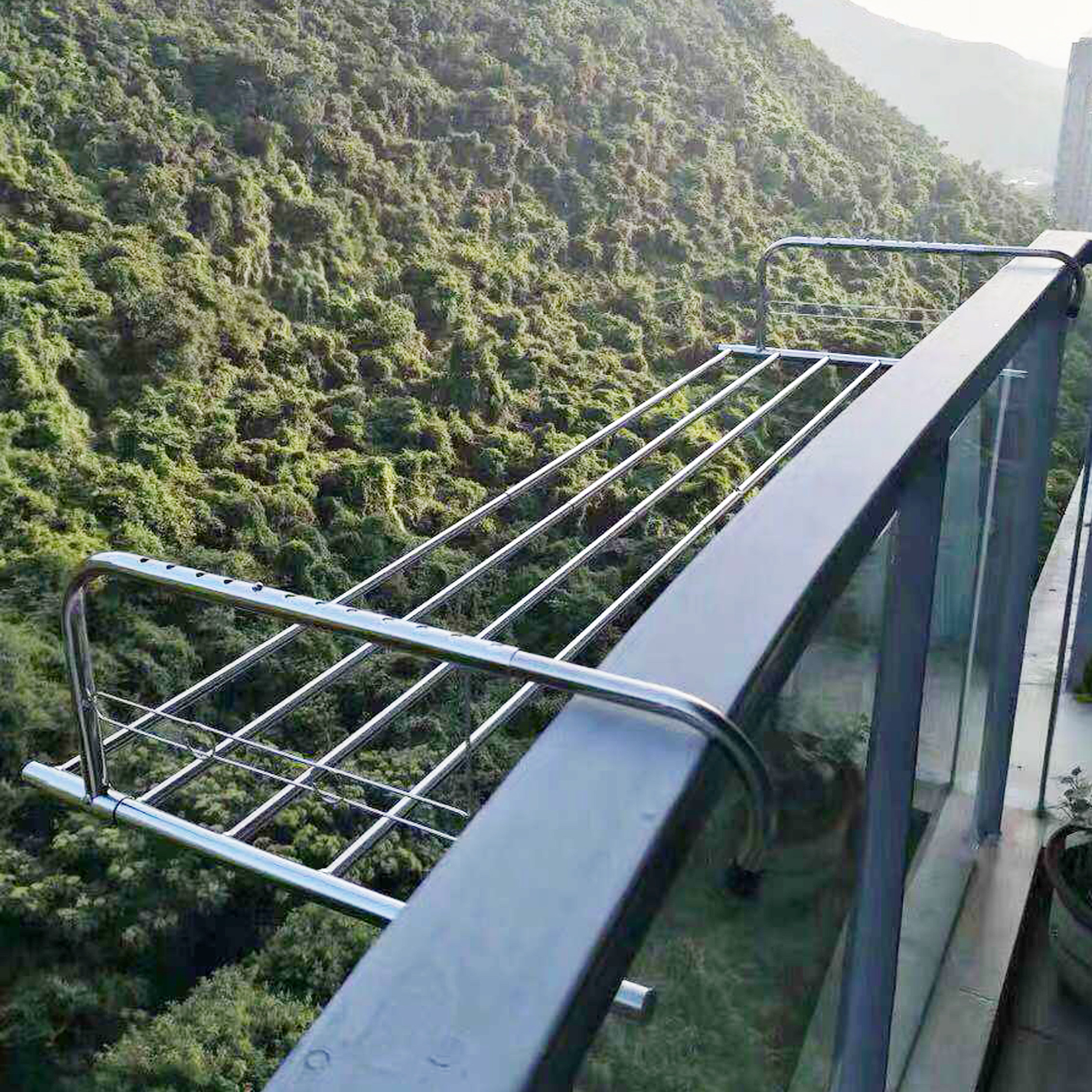 小型伸缩折叠衣架 全不锈钢晾衣架阳台窗户护拦落地窗凉衣杆晾晒鞋