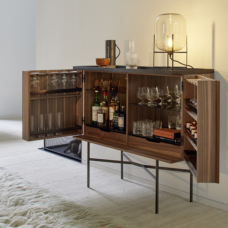 现货德国进口more北欧包豪斯简风harri胡桃木金属酒柜