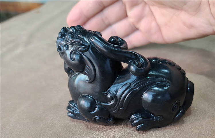 墨玉籽料貔貅摆件xx20其他