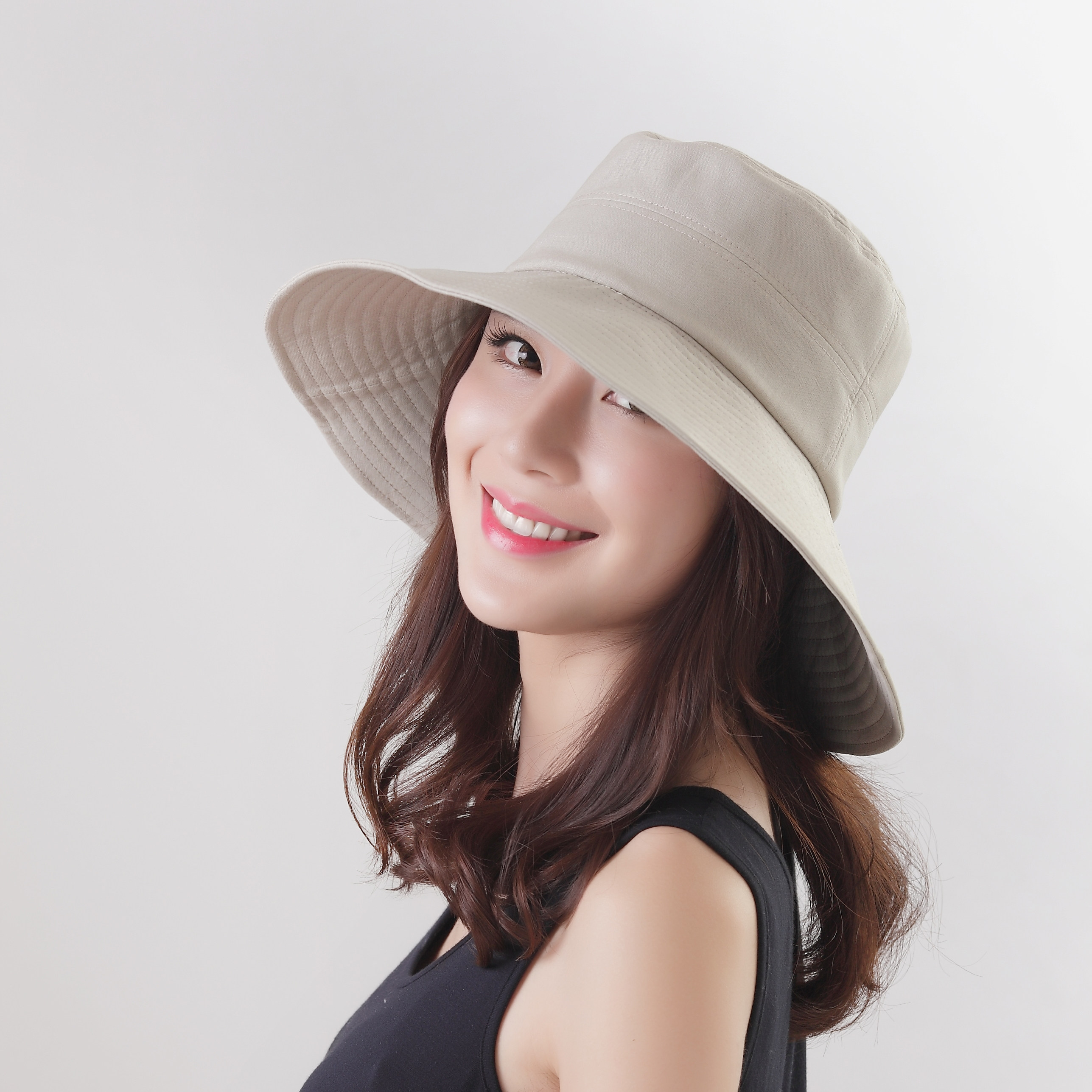 日本帽子女帽防紫外线遮阳帽太阳帽沙滩帽大帽沿纯色帽子