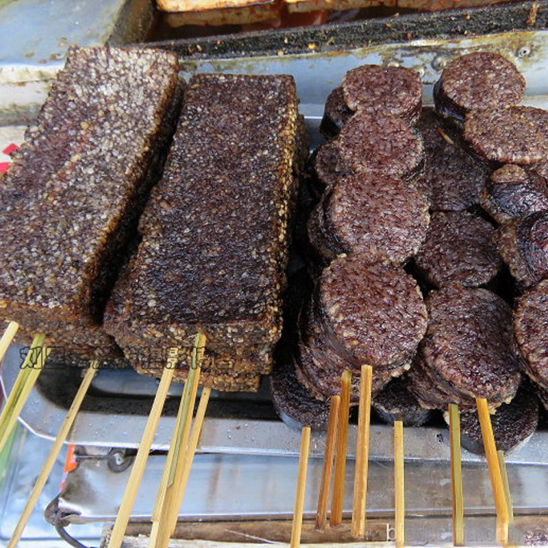 猪血粑血湘西怀化特产血粑农家自制糯米血糍年糕