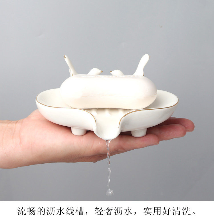 皂盒现代轻奢打孔家用陶瓷香皂北欧浴室创意皂盒