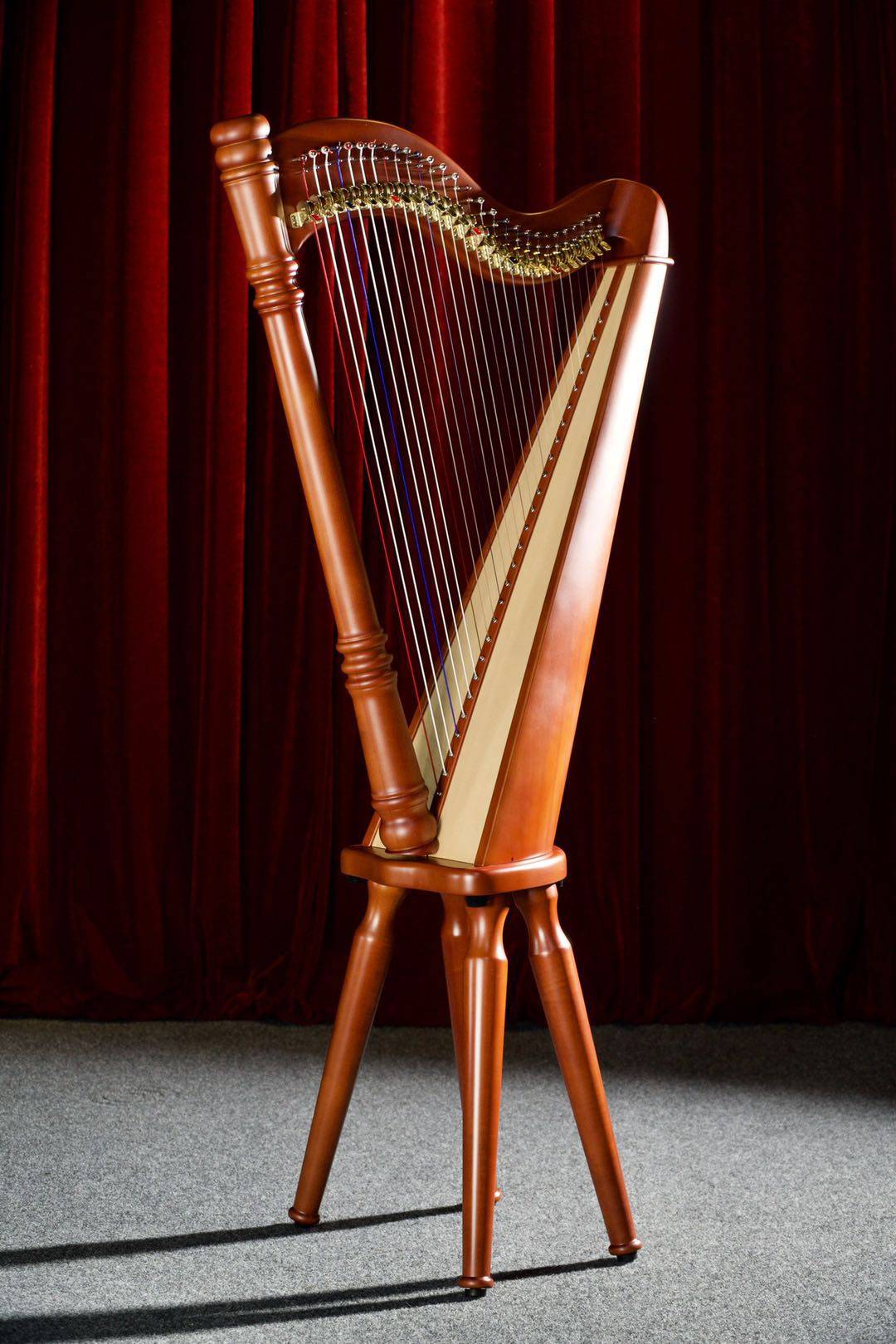 竖琴台湾kristall爱尔兰专业乐器扮键杏仁同款竖琴