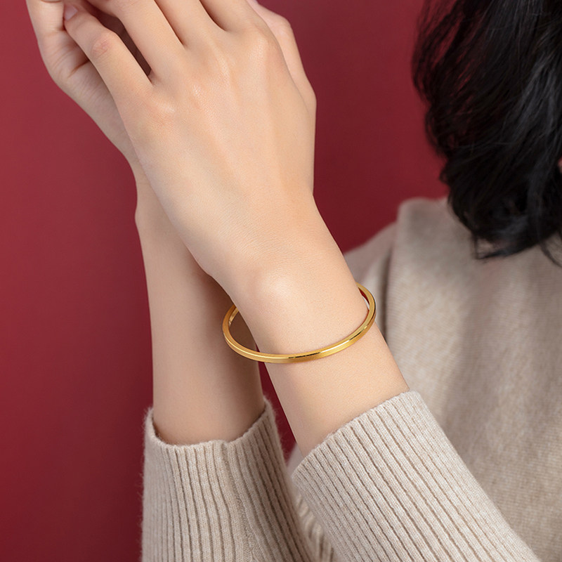 六福珠宝实心黄金手镯女简约足金圆镯金镯子送礼计价b01tbgb0071