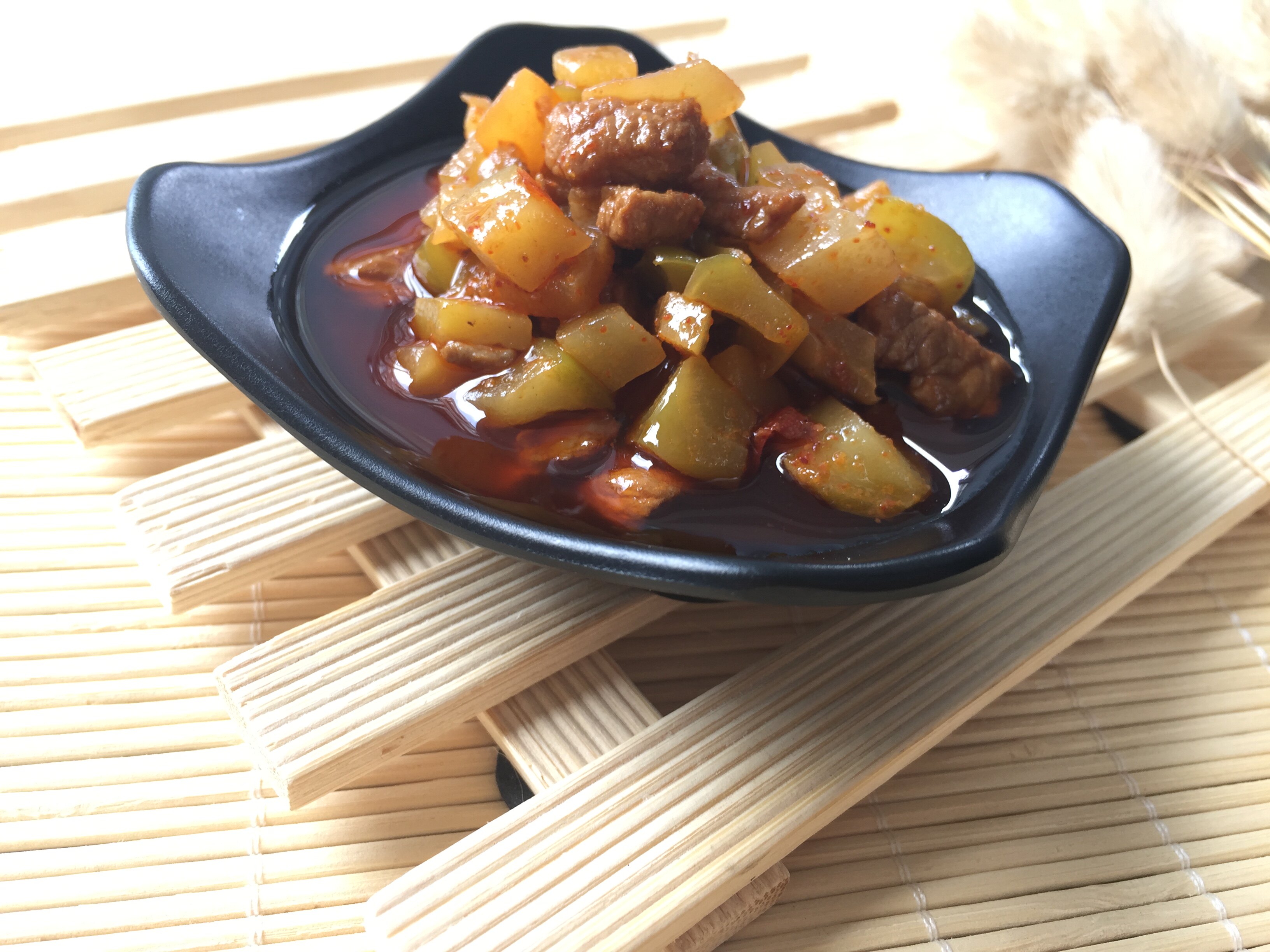 贵州名小吃遵义董家红油米皮佐料董家红油米皮榨菜肉丁半斤装包邮