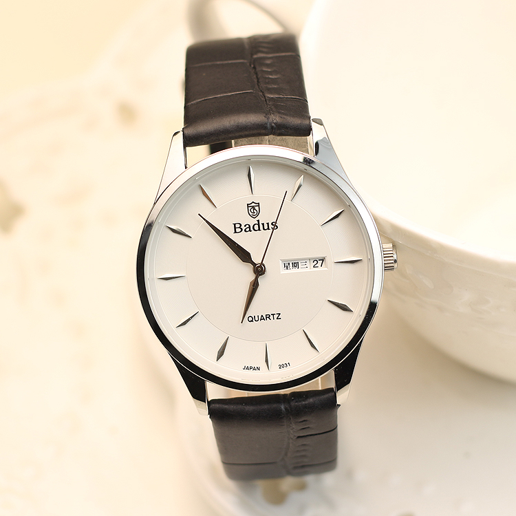 韩版时尚商务休闲双日历皮带手表男防水学生石英表女超薄情侣手表