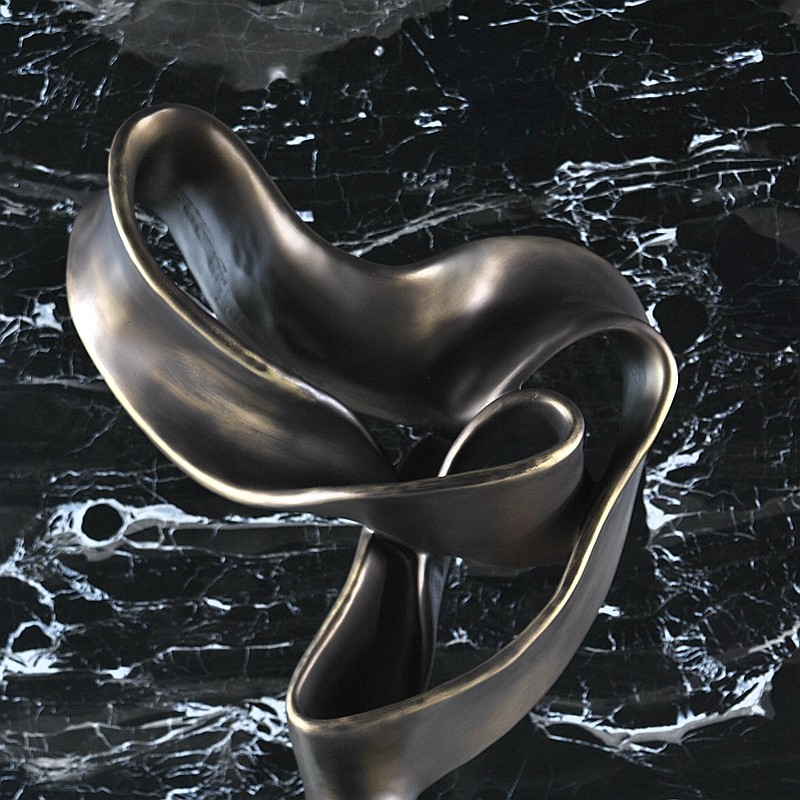 抽象后现代现代轻奢底座铜色飘带雕塑摆设家居摆件