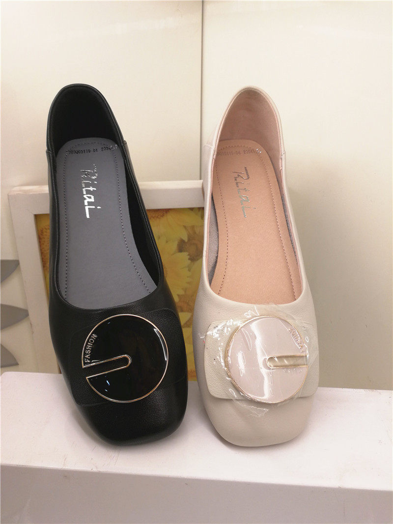 日泰皮鞋女鞋专柜正品2020春秋超软真皮搭扣单鞋