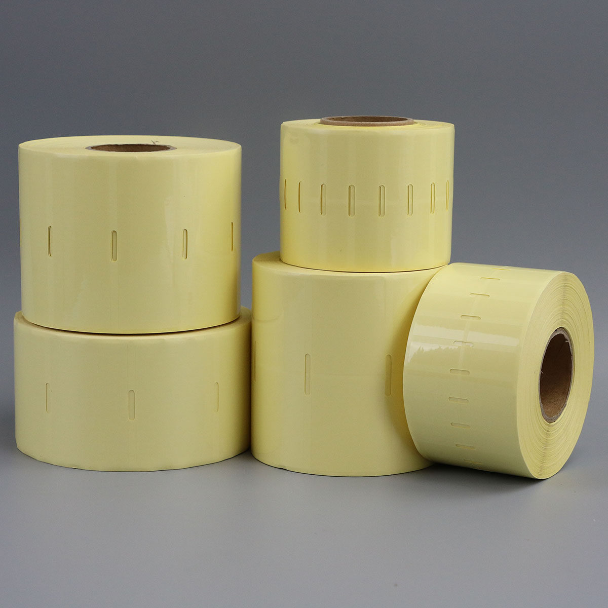 多规格卷装不干胶黄底透明pet标签纸条码打印标签贴纸30*10 40*20